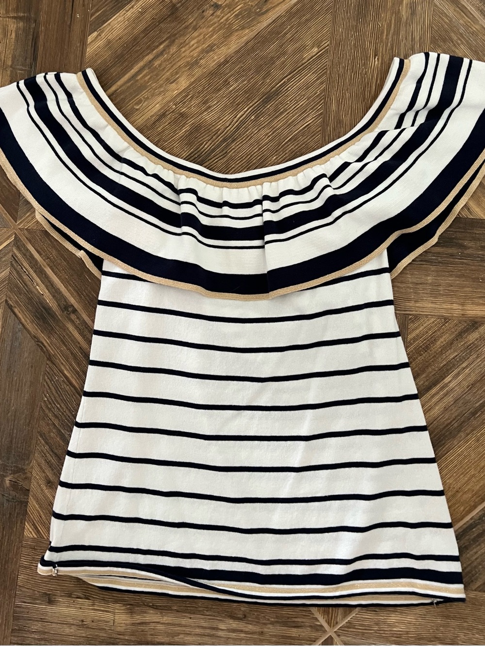 Lilly Pulitzer Perelle Off-Shoulder Knit Sweater with Navy & Gold Trim